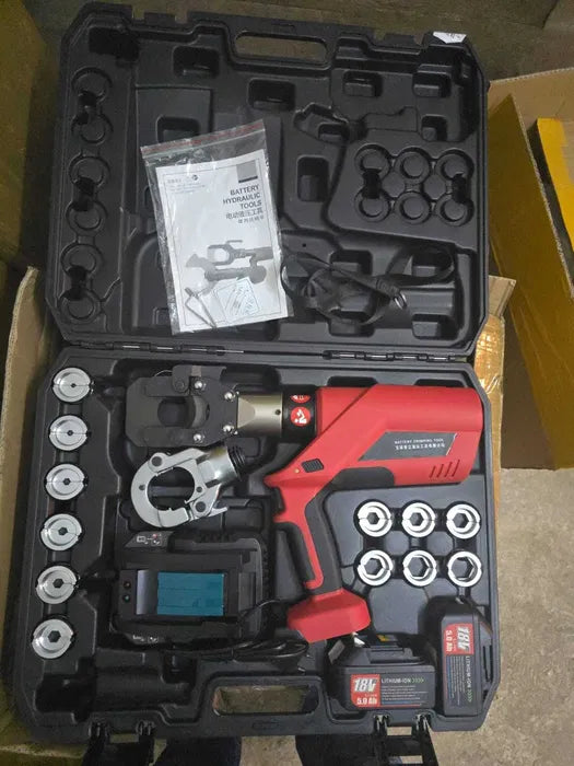 EZ-300 Masina sertizat conectori / taiat cabluri Cu/AL, 300mmp, 2 baterii 5AH